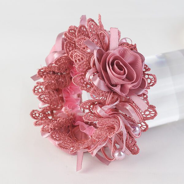 Elegant Floral Hair Tie - Perfect Fabric Accessory for Casual Looks - Dusty Pink