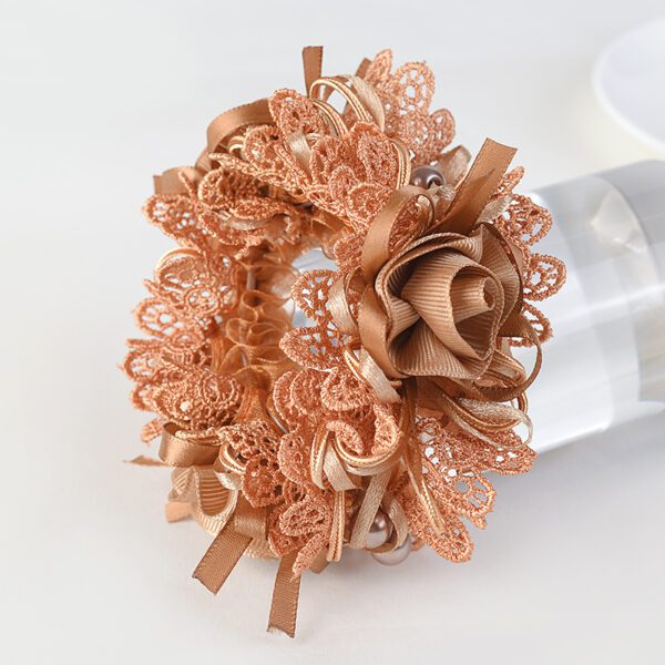 Elegant Floral Hair Tie - Perfect Fabric Accessory for Casual Looks - Khaki